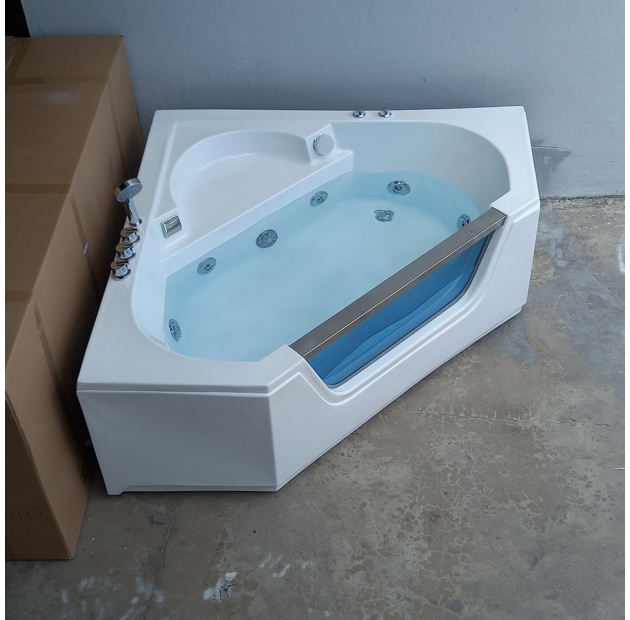 Bồn tắm nằm đôi massage tam giác góc LUSENTER - BT21