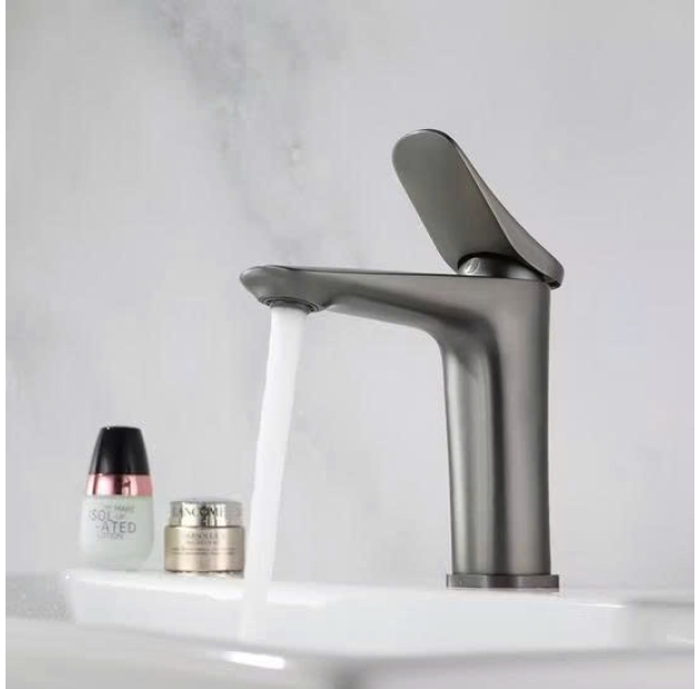 Vòi Lavabo Eo Vuông Cong Xám ( VLB76)