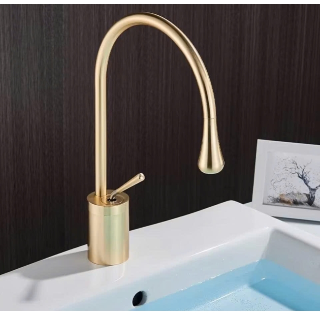 Vòi Lavabo Đồng Mạ Vàng Đồng Cao 20cm LUSENTER ( VLB21)